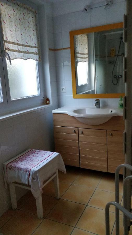 T1 Ou T2 Dans Avec Jardin Proche Biarritz Apartment