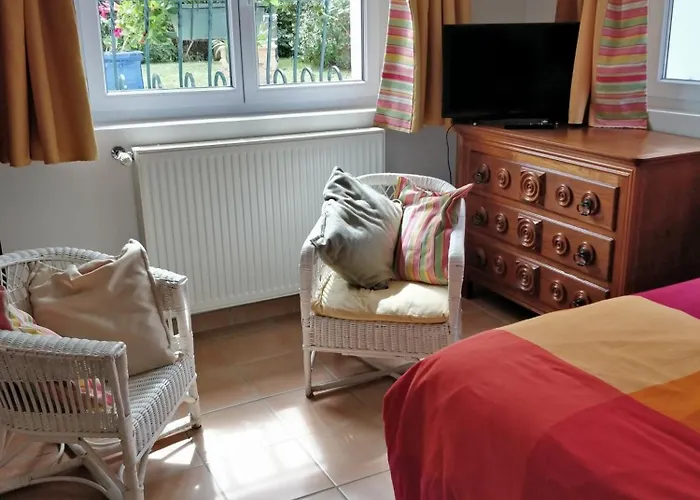 T1 Ou T2 Dans Villa Avec Jardin Proche Biarritz